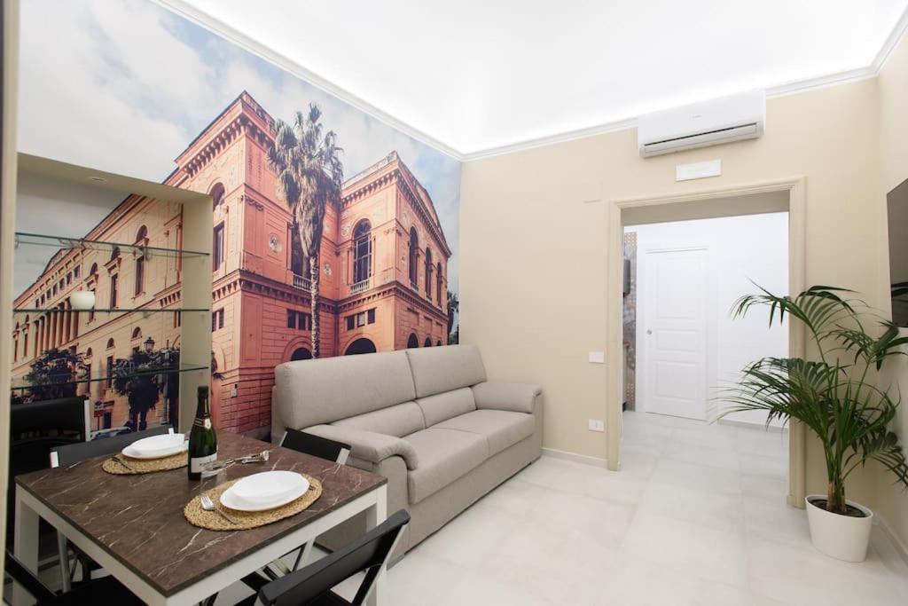 Alessia Holiday House 90Mq Salerno Centro Exterior foto
